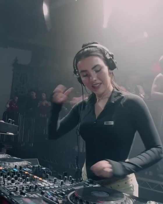 Andrea Botez Twitch Dj Nudes - Leaks Romanian Videos