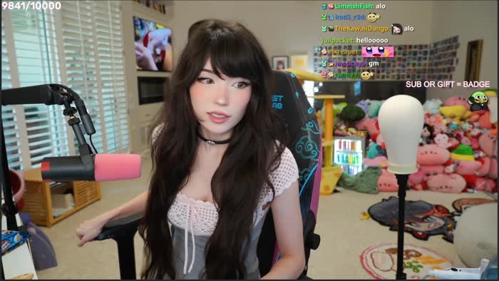 Emily Schunk Petite Nude Videos - Emiru Twitch Porn Videos