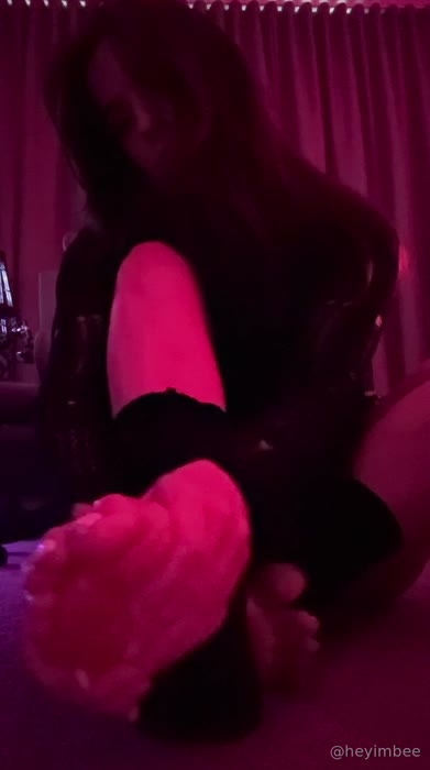 Heyimbee Big Boobs Throne Videos - Bianca Twitch Streamer Nudes