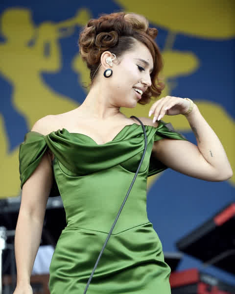 Raye British Singer - Raye Nude Videos Leaked