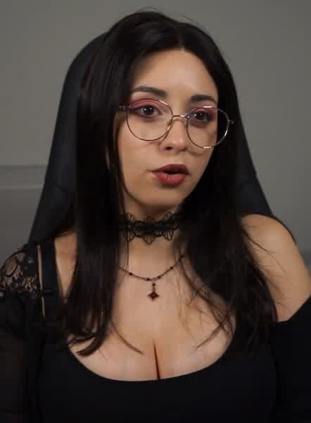 Sweet Anita British Streamer – Sweet Anita Thicc Photos